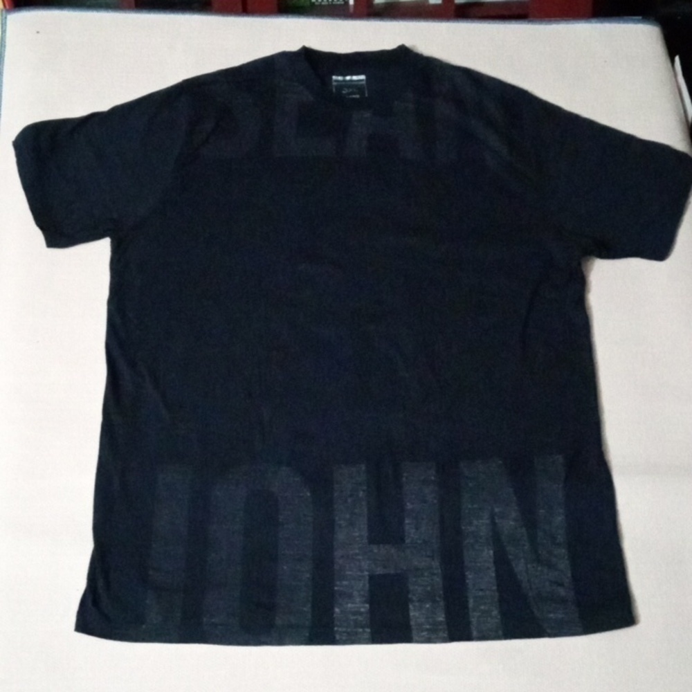 Sean John  TShirt Size 3XL Navy with Gold letters Pre-owned
